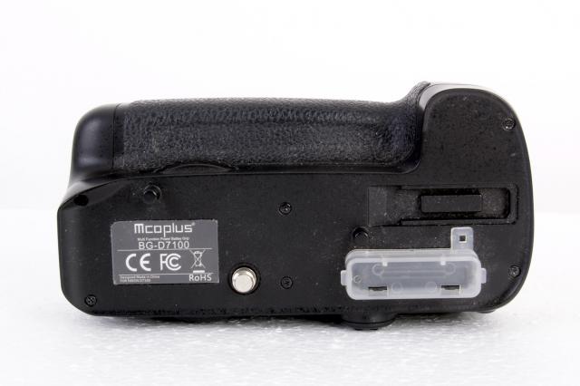 MCO PLUS BG-D7100
